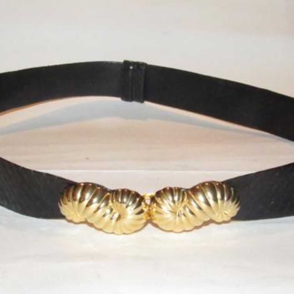 Judith Leiber Black Snakeskin Leather Belt - Picture 2 of 5